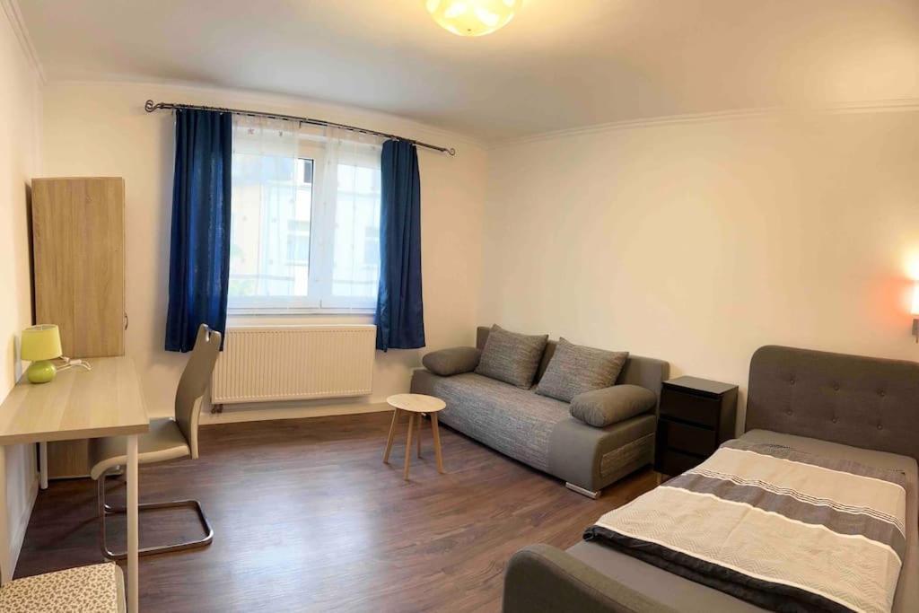Duesseldorf Messe And Airport, 2-Bedroom Apartment With Kitchen And Garden Duisburg Zewnętrze zdjęcie